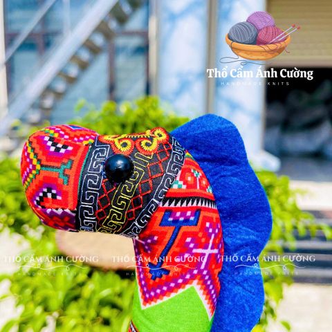 Thú Nhồi Bông Khủng Long Ăn Cỏ Thổ Cẩm Sapa - Đồ Chơi Trẻ Em An Toàn Và Đầy Y Nghĩa Tặng Bé Yêu