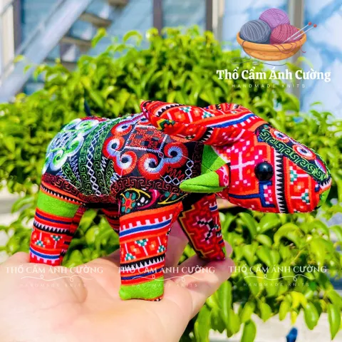 Thú Nhồi Bông Trâu Nước Thổ Cẩm Sapa - Quà Tặng Ý Nghĩa Cho Bé, Chất Liệu Vải Mềm Mại, Đường May Chắc Chắn