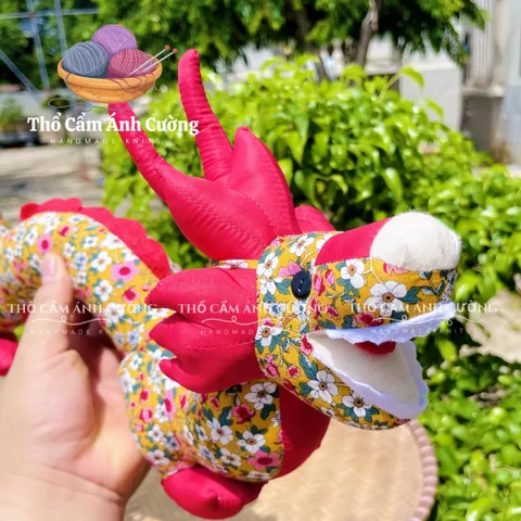 Thú Nhồi Bông Con Rồng Dễ Thương - Đồ Chơi Trẻ Em Bằng Vải Hoa, Quà Tặng Ý Nghĩa Từ Thổ Cẩm Ánh Cường