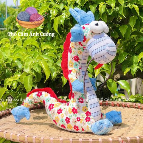Thú Nhồi Bông Rồng Mắt Lồi Dễ Thương - Đồ Chơi Trẻ Em Chất Liệu Vải Hoa Nhỏ Gọn, Bảo Hành 1 Đổi 1 Tại Thổ Cẩm Ánh Cường