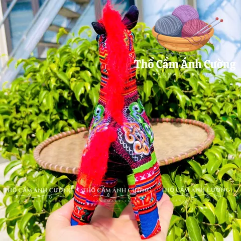 Thú Nhồi Bông Hình Con Ngựa Thổ Cẩm Sapa - Quà Tặng Ý Nghĩa Chất Liệu Vải Mềm Mại Dành Cho Bé Yêu