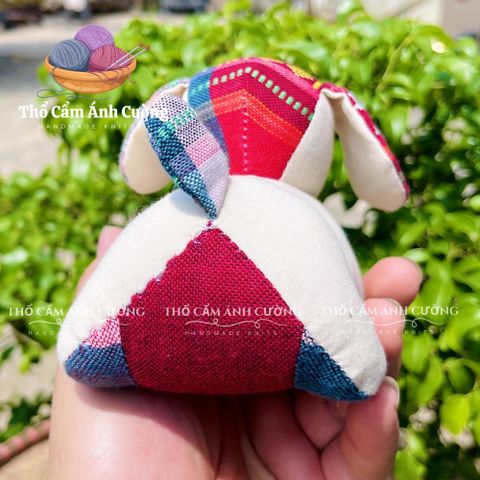 Thú Nhồi Bông Con Chó Thổ Cẩm Dân Tộc Thái - Đồ Chơi Trẻ Em Chất Liệu Vải Mềm Mại, Quà Tặng Ý Nghĩa Cho Bé Yêu