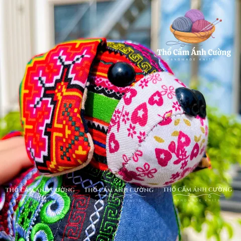 Thú Nhồi Bông Cún Con Thổ Cẩm Sapa - Đồ Chơi Trẻ Em Từ Thổ Cẩm Ánh Cường, Quà Tặng Ý Nghĩa Cho Bé Yêu