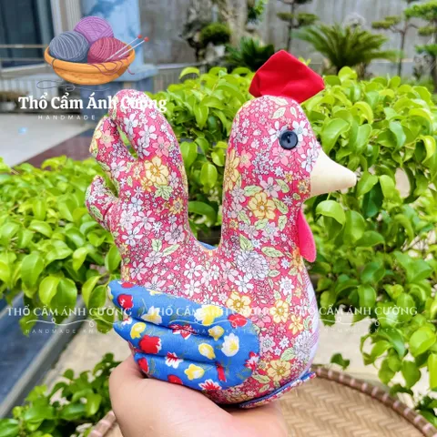 Thú Nhồi Bông Gà Mái Hoa Mơ Dễ Thương - Quà Tặng Ý Nghĩa Cho Trẻ Em, Chất Liệu Vải Hoa Mềm Mại - Thổ Cẩm Ánh Cường