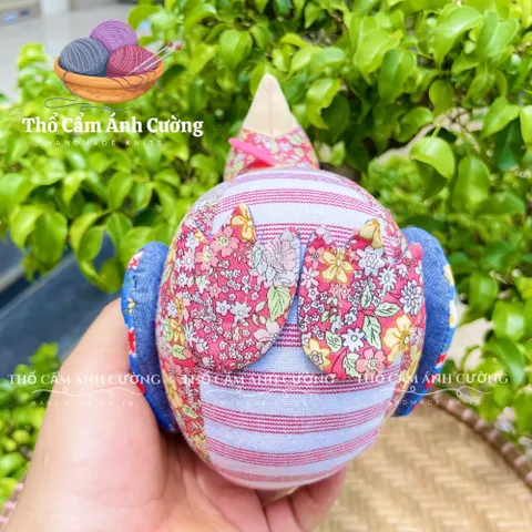 Thú Nhồi Bông Gà Mái Hoa Mơ Dễ Thương - Quà Tặng Ý Nghĩa Cho Trẻ Em, Chất Liệu Vải Hoa Mềm Mại - Thổ Cẩm Ánh Cường