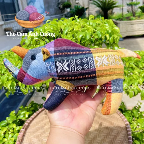 Thú Nhồi Bông Con Tê Giác 2 Sừng Dễ Thương Thổ Cẩm Dân Tộc Thái - Quà Tặng Ý Nghĩa Cho Bé Yêu, Chất Liệu Tuyệt Vời