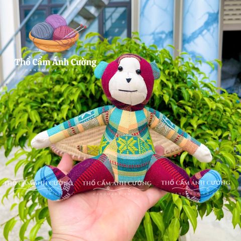 Thú Nhồi Bông Khỉ Ngồi Thổ Cẩm Dân Tộc Thái - Đồ Chơi Trẻ Em Chất Liệu Vải Thổ Cẩm Sáng Tạo, Quà Tặng Đáng Yêu