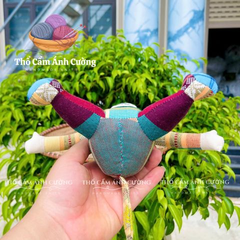 Thú Nhồi Bông Khỉ Ngồi Thổ Cẩm Dân Tộc Thái - Đồ Chơi Trẻ Em Chất Liệu Vải Thổ Cẩm Sáng Tạo, Quà Tặng Đáng Yêu