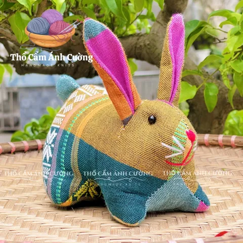 Thú Nhồi Bông Con Thỏ Dễ Thương Thổ Cẩm Dân Tộc Thái - Quà Tặng Ý Nghĩa Cho Bé Yêu, Chất Liệu Mềm Mại