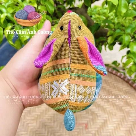 Thú Nhồi Bông Con Thỏ Dễ Thương Thổ Cẩm Dân Tộc Thái - Quà Tặng Ý Nghĩa Cho Bé Yêu, Chất Liệu Mềm Mại