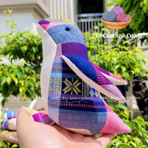 Thú Nhồi Bông Chim Cánh Cụt Dân Tộc Thái - Đồ Chơi Trẻ Em Vải Thổ Cẩm Siêu Dễ Thương, Quà Tặng Ý Nghĩa cho Bé Yêu
