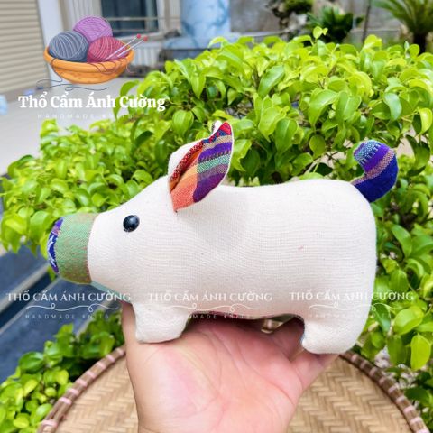Thú Nhồi Bông Heo Sữa Thổ Cẩm Dân Tộc Thái - Đồ Chơi Trẻ Em Chất Liệu Vải Mềm Mại, Quà Tặng Ý Nghĩa Cho Bé Yêu