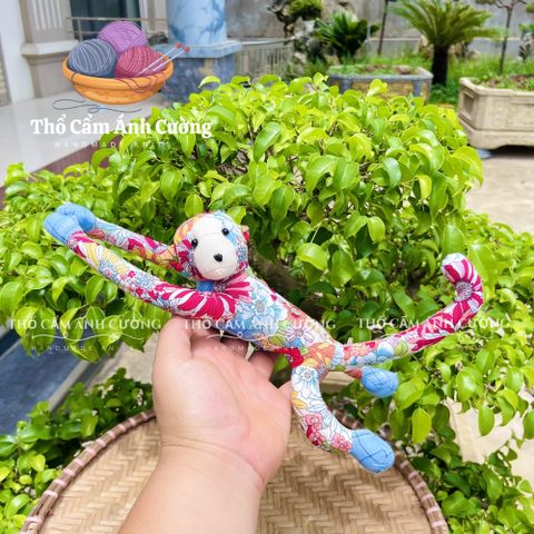 Thú Nhồi Bông Khỉ Treo Hoa Dễ Thương - Đồ Chơi Trẻ Em Chất Liệu Vải Hoa Mềm Mại từ Thổ Cẩm Ánh Cường