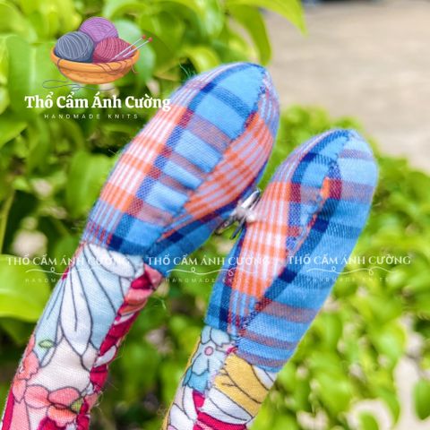 Thú Nhồi Bông Khỉ Treo Hoa Dễ Thương - Đồ Chơi Trẻ Em Chất Liệu Vải Hoa Mềm Mại từ Thổ Cẩm Ánh Cường