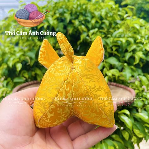Thú Nhồi Bông Heo Vàng Thần Tài Handmade Cao Cấp - Đồ Chơi Trẻ Em Vải Thổ Cẩm Mềm Mại, Quà Tặng Ý Nghĩa