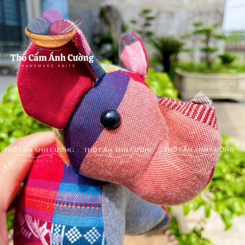Thú Nhồi Bông Con Voi Dễ Thương Thổ Cẩm Dân Tộc Thái - Quà Tặng Ý Nghĩa Cho Bé Yêu, Chất Liệu Vải Bông Mềm Mại