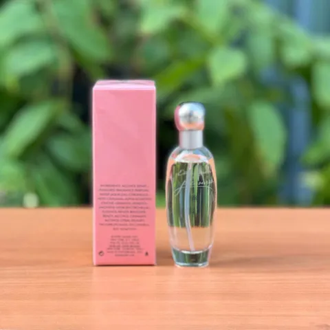 Nước Hoa Nữ Estee Lauder Pleasures Eau De Parfum 30ml - Hương Hoa Tươi Thanh Lịch Cho Mùa Xuân Hè