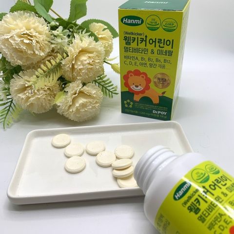 Vitamin tổng hợp & khoáng chất Dr.Poy Wellkicker 90 viên - Bổ sung Vitamin A và khoáng chất cho sức khỏe tối ưu