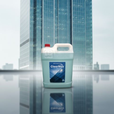 Nước Rửa Kính ClearWay GlassPro 10L - Chuyên Dụng, An Toàn, Không Độc Hại, Sáng Bóng Cho Kính Tòa Nhà, Cao Ốc, Showroom