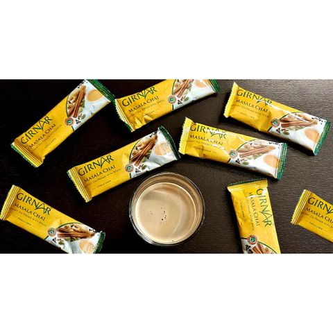 Trà Sữa Ấn Độ Girnar Instant Masala - Hương Vị Gừng & Bạch Đậu Khấu - Trà Hòa Tan Thơm Ngon Tiện Lợi 10 Gói