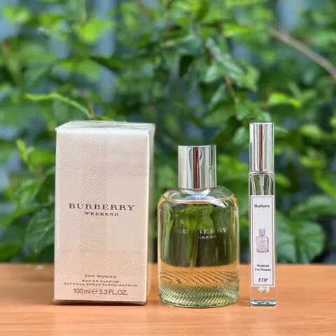 Nước Hoa Burberry Weekend for Women Eau de Parfum 100ml - Hương Hoa Cỏ Trái Cây, Dịu Dàng Và Thoải Mái, Quà Tặng Phụ Nữ