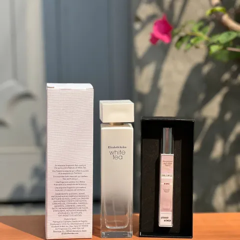 Nước hoa nữ Elizabeth Arden White Tea EDT 100ml - Hương hoa gỗ thanh khiết, tinh tế và nhẹ nhàng cho phái đẹp