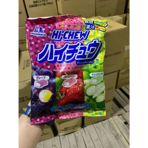 Kẹo mềm trái cây Morinaga Hi-Chew 94g - Kẹo dẻo Nhật Bản vị Nho, Dâu, Táo xanh thơm ngon, hấp dẫn cho bé yêu