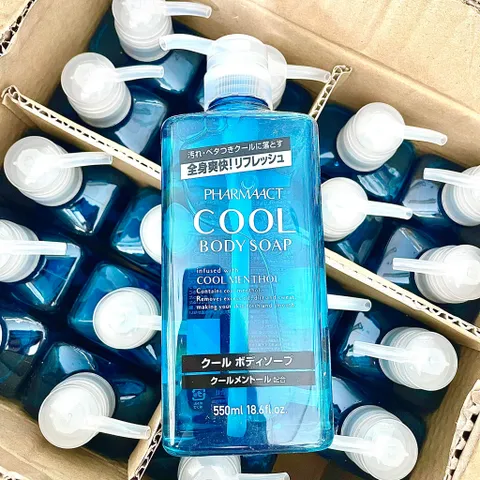 Sữa Tắm Pharmaact Cool Body 550ml - Giải Pháp Làm Sạch Sâu, Hương Thơm Nam Tính, Cảm Giác Sảng Khoái Mát Lạnh Cho Phái Mạnh