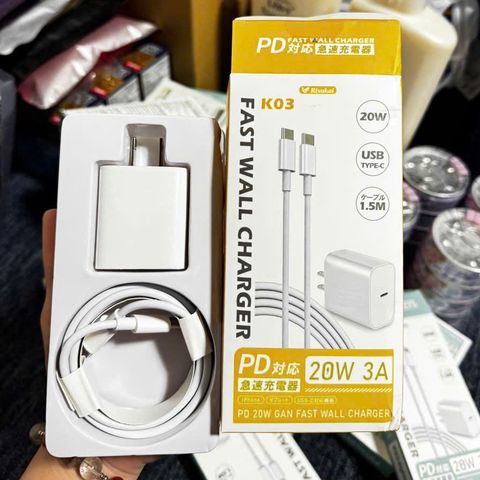 Bộ sạc nhanh iphone 15+ 20W Fast Wall Charger KO3 Risuka Nhật Bản