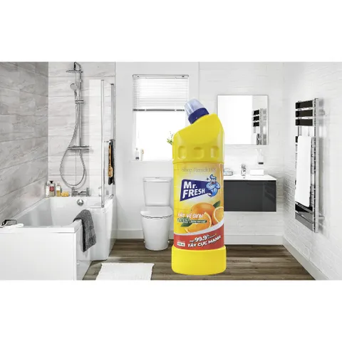 Chai tẩy vệ sinh toilet đậm đặc Mr.Fresh 900ml - Hương chanh sả & cam quýt, diệt khuẩn 99.9%, an toàn cho bề mặt sử dụng