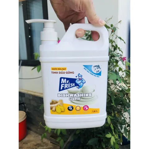 Nước Rửa Chén Hữu Cơ Mr.Fresh 1.6L - Tinh Dầu Quế & Gừng, Diệt Khuẩn, Khử Mùi, Giữ Ẩm Da Tay, An Toàn Cho Sức Khỏe