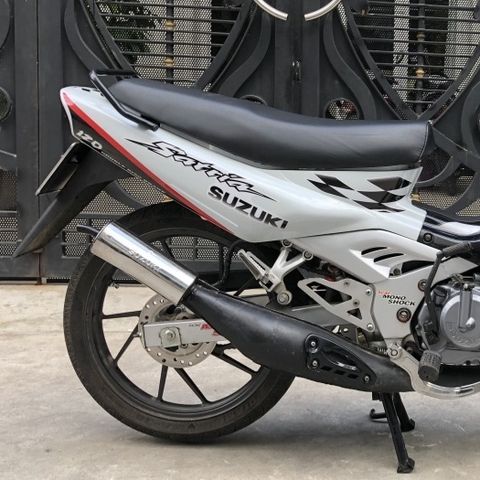 Tem Dán Xe Máy Suzuki Satria 2000 Xám Đen - Tem 3 Lớp Chống Nước Cao Cấp, Bảo Hành Trọn Đời, Họa Tiết Đặc Sắc