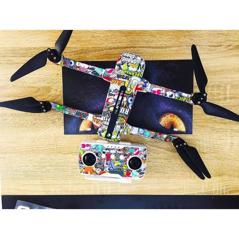 Miếng Dán Trang Trí Flycam Hubsan Zino Full Body - Decal Bảo Vệ 3 Lớp Chống Nước Bền Bỉ và Thẩm Mỹ