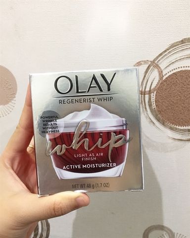 Kem Dưỡng Ban Đêm Olay Regenerist Whip - Kem Dưỡng Lão Hóa 48g Giúp Làm Mềm Da và Cải Thiện Nét Đẹp Tự Nhiên