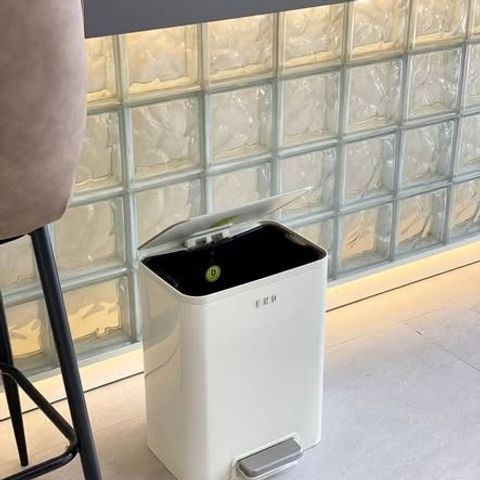 Thùng Rác Chống Bám Vân Tay Eko Madison EK9361 - Thùng Rác 6L Inox Đẹp, Nắp Đóng Êm, Dùng Trong Nhà, Văn Phòng, Phòng Tắm, Spa