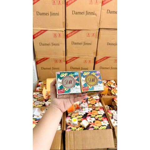 Kem Dưỡng Da Demejine Ngày và Đêm - Làm Sáng Da, Mờ Nếp Nhăn và Thâm Nám - Chống Lão Hóa Da Hàn Quốc 20g