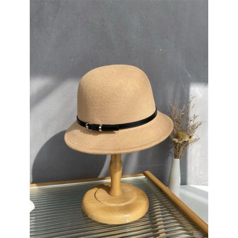 Mũ Dạ Nỉ Nữ Giữ Ấm Mùa Đông - Thiết Kế Thời Trang Cao Cấp, Dây Điều Chỉnh, Nhiều Màu Sắc
