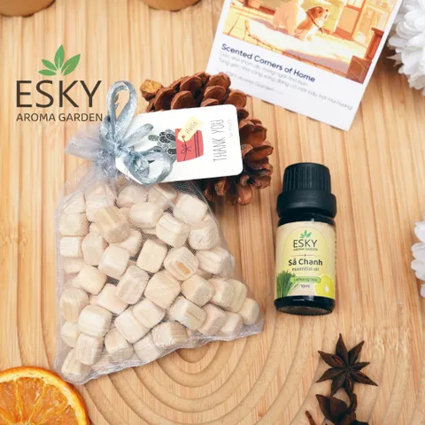 Túi Thơm Hạt Gỗ ESKY Aroma Garden - Khử Mùi Tự Nhiên, Treo Ô Tô & Tủ Quần Áo, Dùng Kèm Tinh Dầu Thiên Nhiên, Gỗ Pơ Mu Sang Trọng
