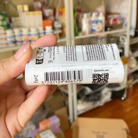 Son Dưỡng Bioderma Atoderm Lèvres Không Màu - Dưỡng ẩm và Phục hồi môi khô nứt nẻ, Chính Hãng Pháp 4g
