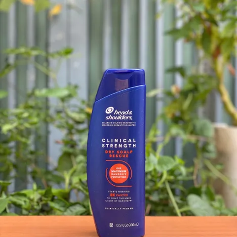 Dầu Gội Head & Shoulders Clinical Strength 400ml - Giải Pháp Trị Gàu Khô, Ngứa Da Đầu, Chăm Sóc Tóc Mỹ