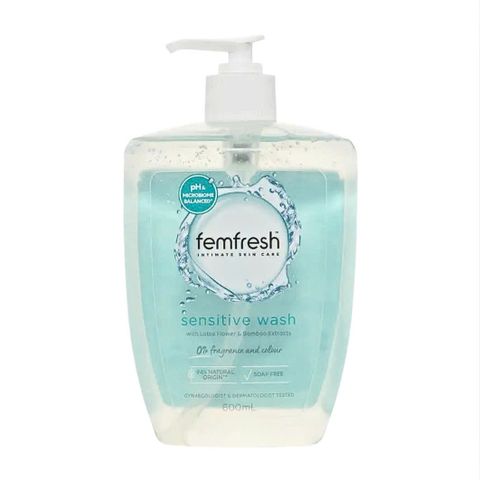 Dung Dịch Vệ Sinh Phụ Nữ Femfresh 600ml - Dịu Nhẹ Cho Da Nhạy Cảm, Không Hương Liệu, Chuẩn pH, Chiết Xuất Tự Nhiên