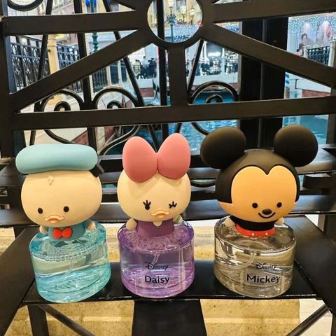 Nước hoa Disney cho bé Eau De Toilette 30ml - Hương hoa trái cây Donald, Daisy, Mickey, Minnie, Pooh - Quà tặng dễ thương cho trẻ em