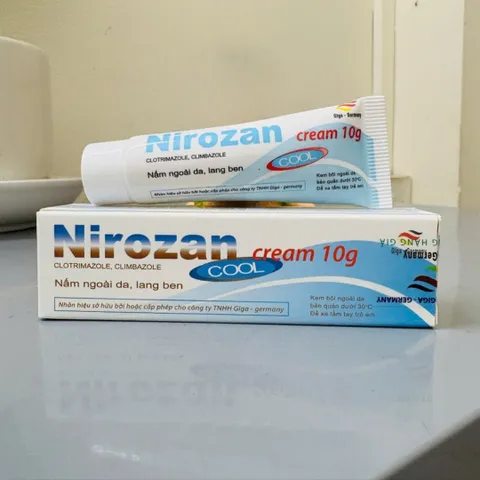 Kem Nirozan COOL 10g - Điều trị nấm ngứa, viêm da hiệu quả từ thương hiệu Giga Đức, hỗ trợ phục hồi sức khỏe làn da.