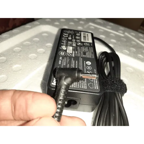 Sạc Laptop Lenovo Idepad 100-14 100-15 110-14 110-15 310-14 310-15 100-15IBY 100-15IBD 100-14IBY 20V chân nhỏ PHỤ KIỆN L