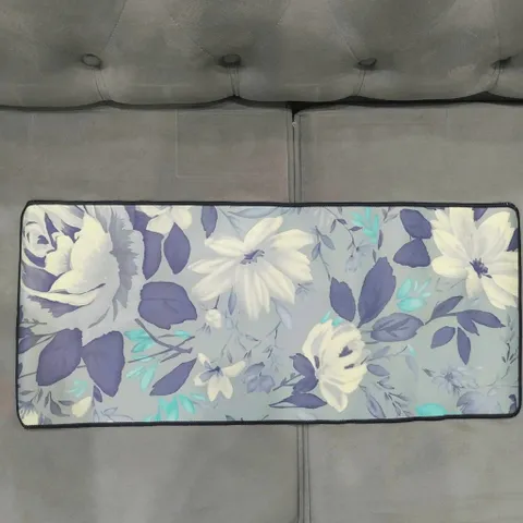 Miếng Lót Chuột Lớn 70x30cm Hoa Trắng Xanh Xám - Chống Nước, Đế Cao Su Bám Mặt Bàn, Dày 3mm, Phù Hợp Game Thủ