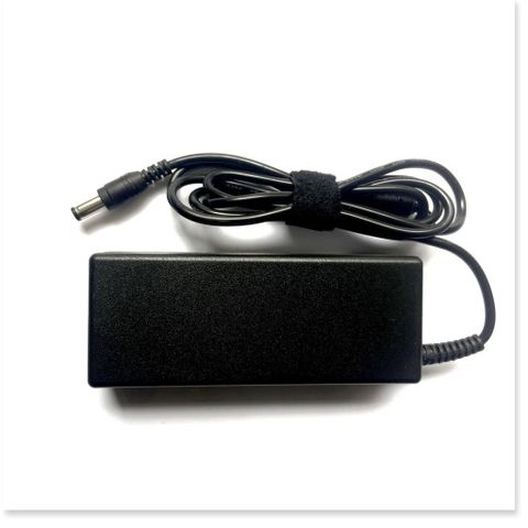 Sạc Laptop Toshiba Satellite 15V-5A 6.3mm x 3mm - Dây Nguồn Chất Lượng - Bảo Hành 12 Tháng