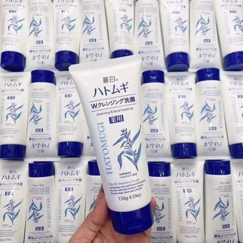 Sữa rửa mặt Hatomugi Cleansing Facial Foam chiết xuất ý dĩ dưỡng ẩm dưỡng trắng da Nhật Bản 130g
