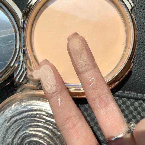 Phấn Nén SIVANNA COLORS Natural And Delicate Beauty Pơder Kiềm Dầu - Hàng Thái Chuẩn