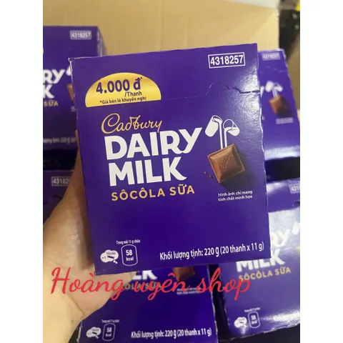 Hộp 20 Thanh Socola Cadbury Dairy Milk 220g - Vị Sữa Nhập Khẩu Malaysia Hàng Công Ty