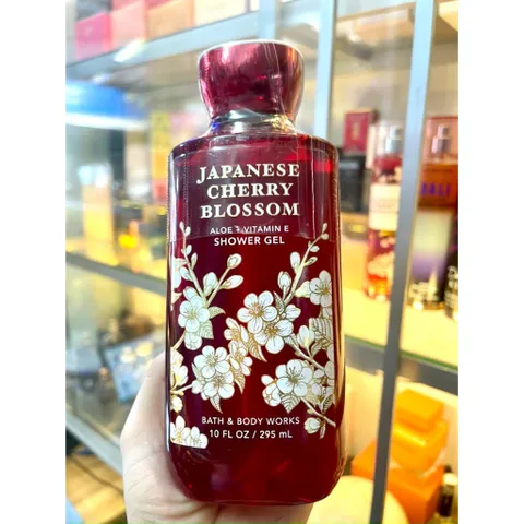 Gel tắm / Xịt Thơm Body Bath and Body Works Japanese Cherry Blossom chai 295ml